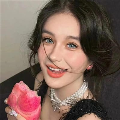 نیہا فاروق avatar